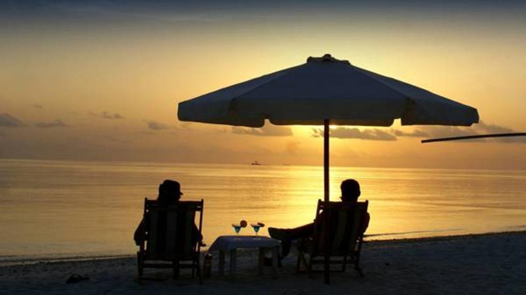 Local Island Inn Hangnaameedhoo Esterno foto