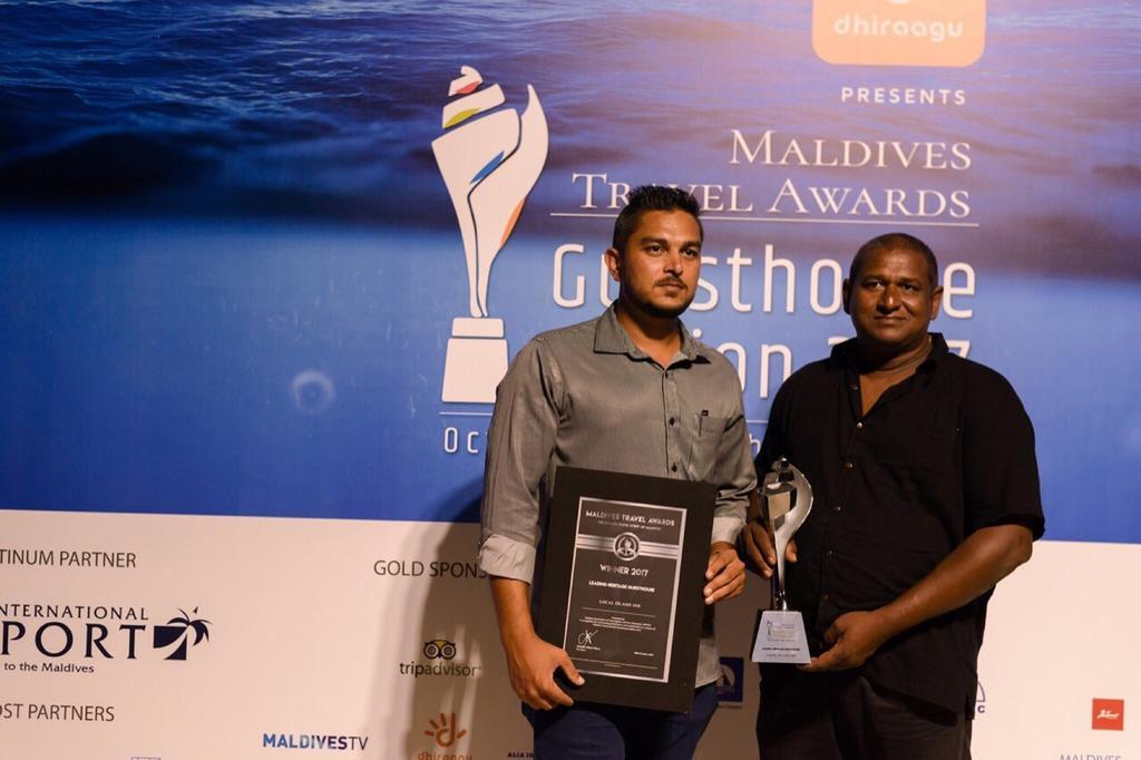 Local Island Inn Hangnaameedhoo Esterno foto